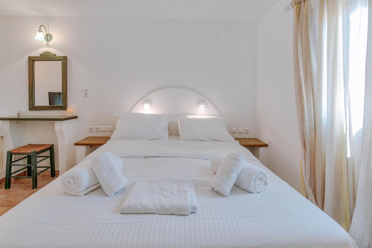 Palm Heaven Boutique Apartments Antiparos Town Exterior foto